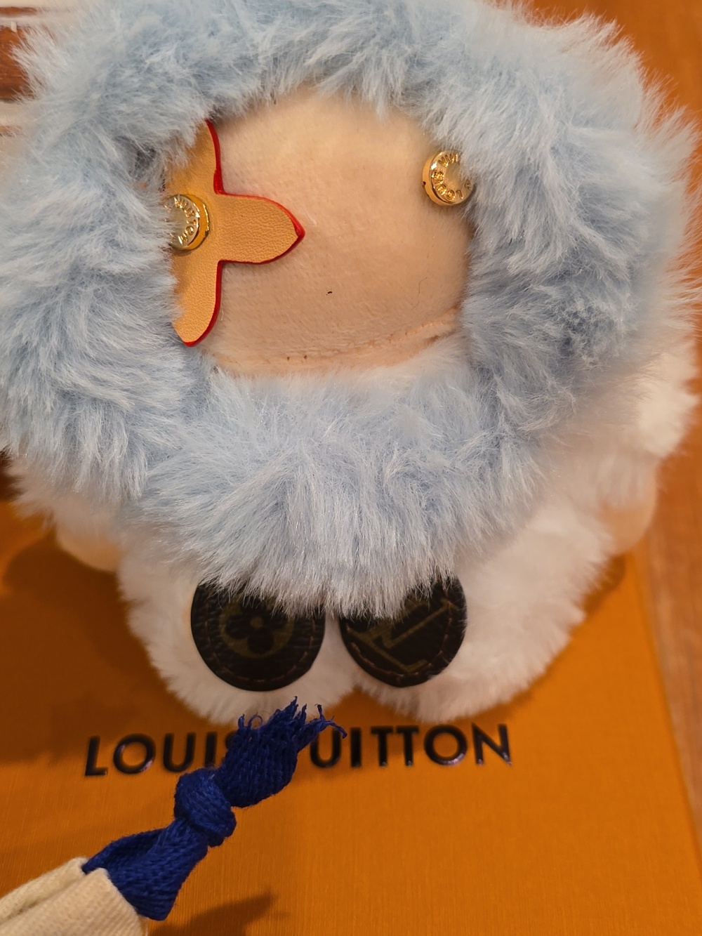 Vivienne Plush Bag Charm/Keychain FULL INCLUSION - Picture 2 of 7